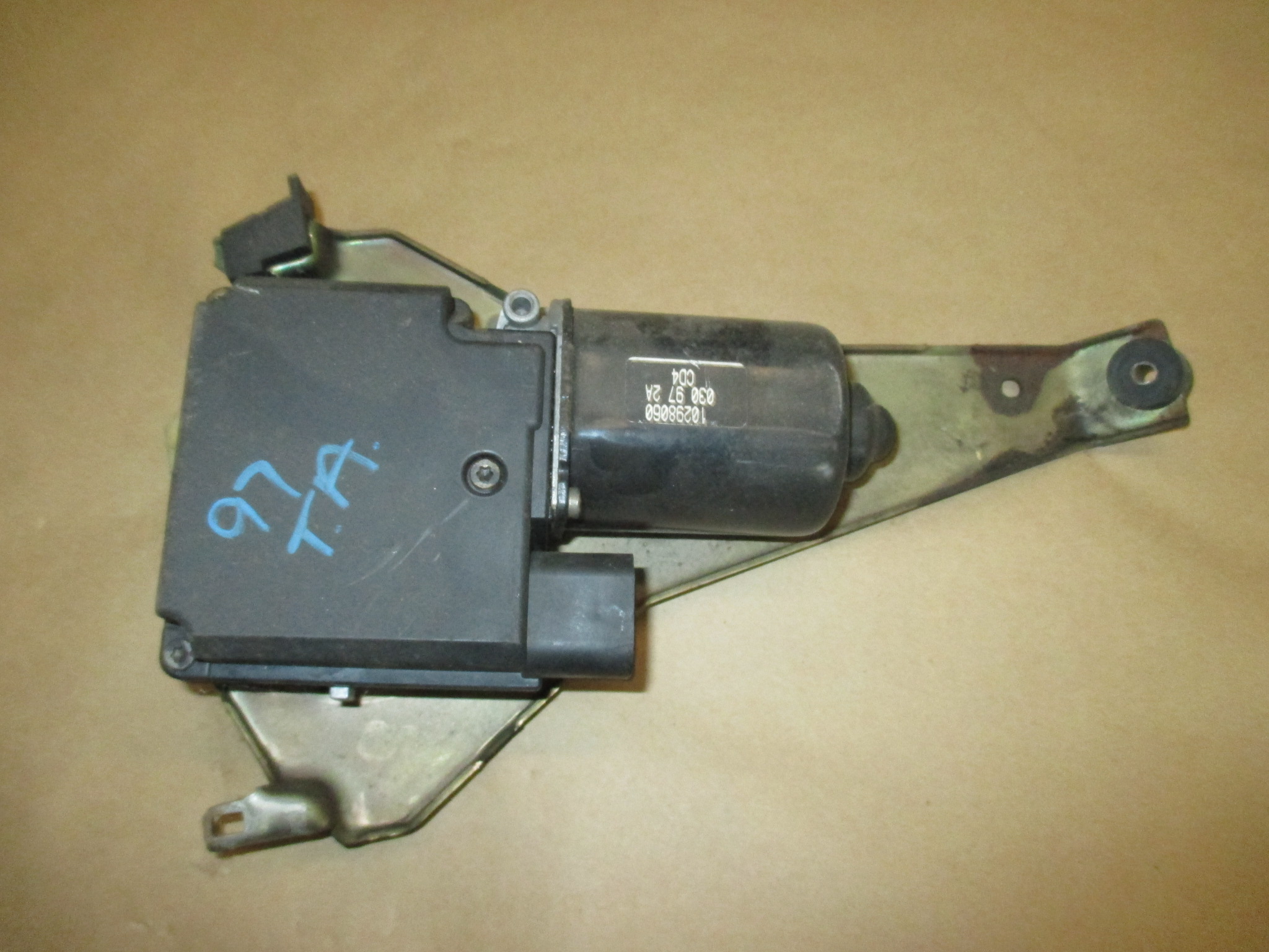 96-97 Camaro/Firebird Windshield Wiper Motor w/ Delay